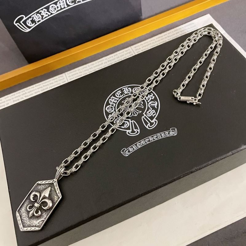 Ch**me He**ts necklaces